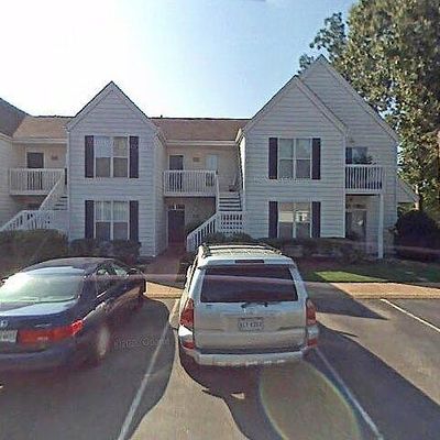 216 Persimmon Dr, Yorktown, VA 23693