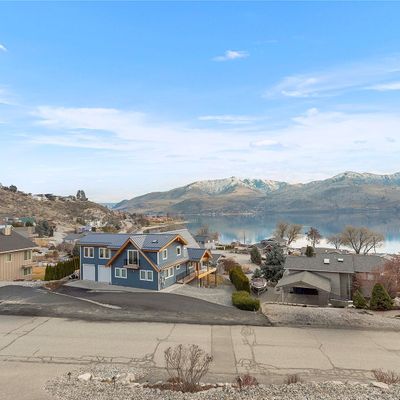 217 El Dorado Way, Chelan, WA 98816