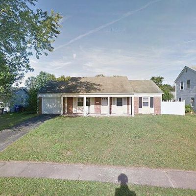 22 Gaylord Cir, Willingboro, NJ 08046