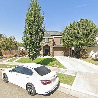 2207 N Sallee Ct, Visalia, CA 93291