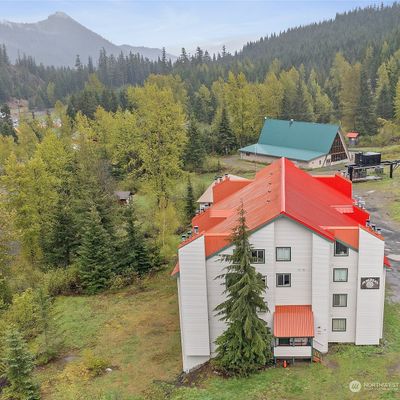 221 E Hyak Drive Unit 402, Snoqualmie Pass, WA 98068