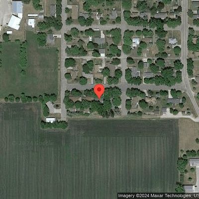 221 Prairie St E, Amboy, MN 56010