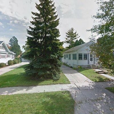 226 Lockwood St, Saginaw, MI 48602