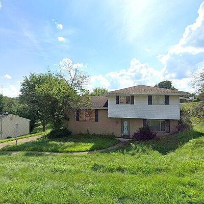 229 Cortez Dr, Washington, PA 15301