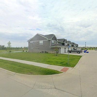 2293 Eversull Ln, North Liberty, IA 52317