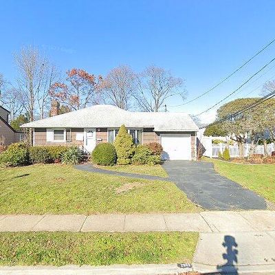 2969 Lindale St, Wantagh, NY 11793