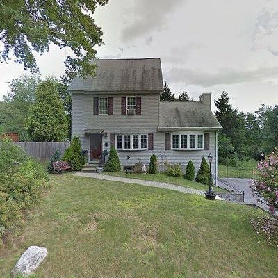 3 Sprague Ln, Worcester, MA 01604