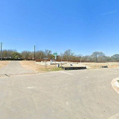 301 Jefferson Dr, Kyle, TX 78640