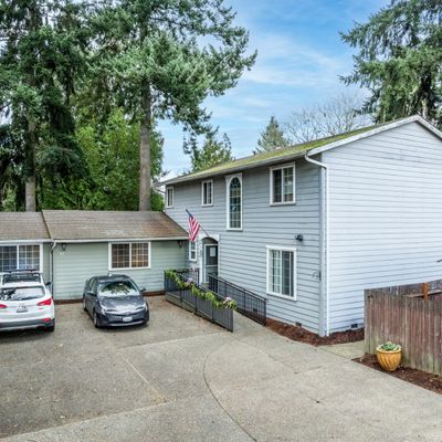 302 Sw 146 Th St, Burien, WA 98166