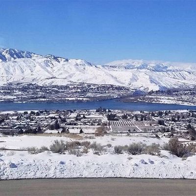 3046 N Breckenridge, East Wenatchee, WA 98802