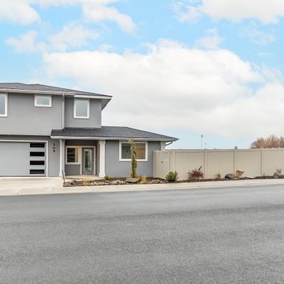 305 E Stanford Ave, Ellensburg, WA 98926