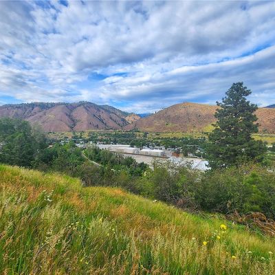 309 Kennedy Road, Cashmere, WA 98815