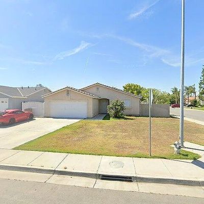 311 Linnell Way, Bakersfield, CA 93307