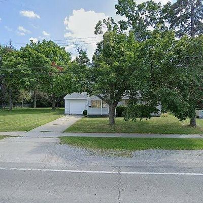 3139 Weiss St, Saginaw, MI 48602