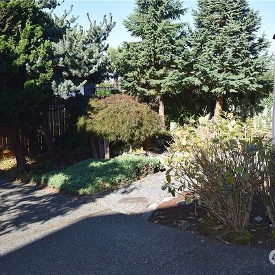 323 8 Th Ave W, Kirkland, WA 98033