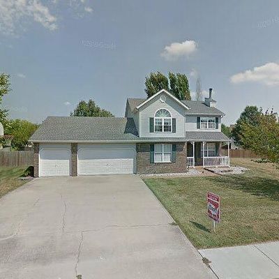 325 Cobblestone, Troy, IL 62294