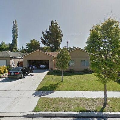 326 N Shelly Ave, Fresno, CA 93727