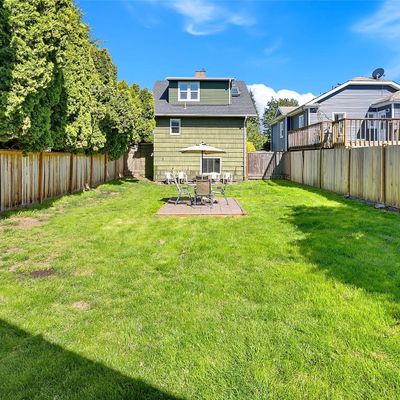 3271 39 Th Ave Sw, Seattle, WA 98116