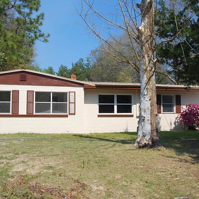 330 Lincoln Ave, Valparaiso, FL 32580