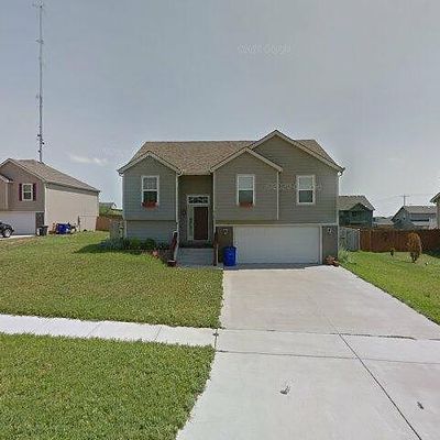 2709 Hackberry Dr, Junction City, KS 66441