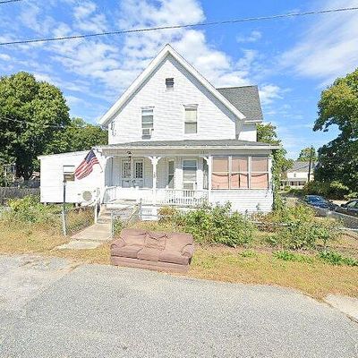 28 Baker St, Worcester, MA 01603