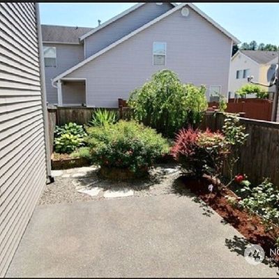 2823 Ne 1 St St, Renton, WA 98056