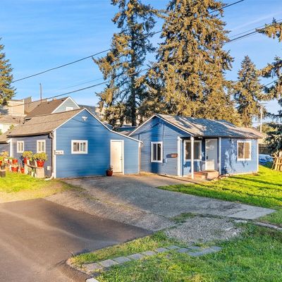 2824 Robin Ave, Bremerton, WA 98310