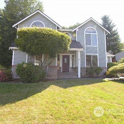 2855 Chambers Bay Dr, Steilacoom, WA 98388