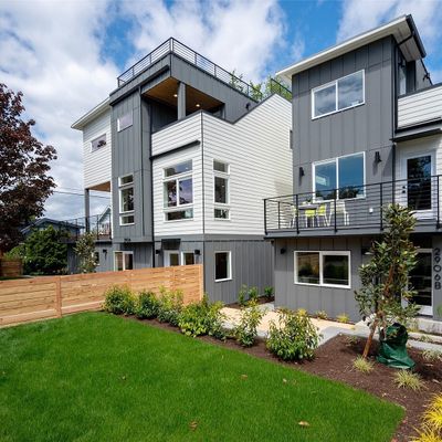 2906 W Bertona Street Unit B, Seattle, WA 98199