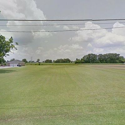 2916 Olivier Rd, Jeanerette, LA 70544