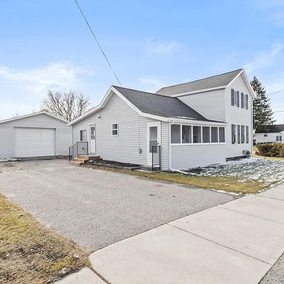 292 W Muskegon St, Cedar Springs, MI 49319