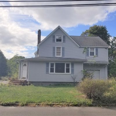 37 Eatondale Ave, Blue Point, NY 11715