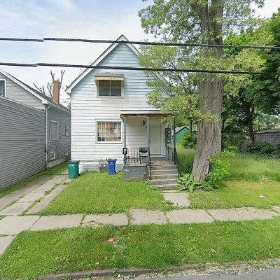 38 Keystone St, Buffalo, NY 14211