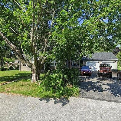 39 Detroit Ave, Warren, RI 02885