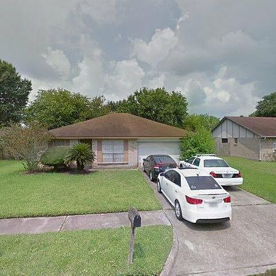 3901 Clover Ln, Deer Park, TX 77536