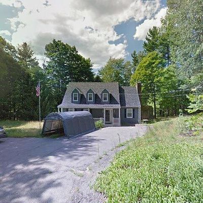 4 Goulds Hill Rd, Newton, NH 03858