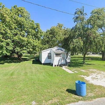 400 N Douglas St, Gilman, IL 60938