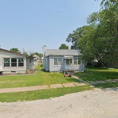 407 Adams St, Muscatine, IA 52761