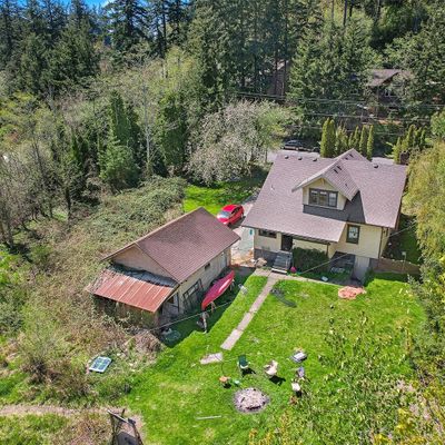 331 Chuckanut Dr N, Bellingham, WA 98229