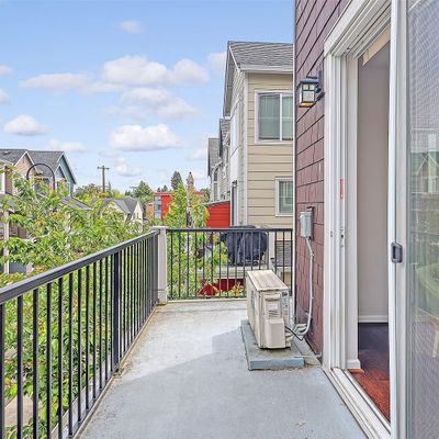 3320 Sw Graham Street Unit 301, Seattle, WA 98126