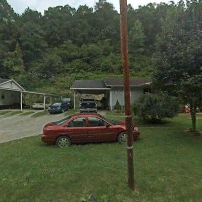 3373 Toler Crk, Harold, KY 41635