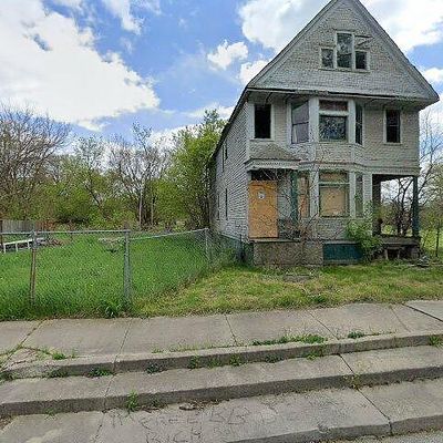 3394 Benson St, Detroit, MI 48207