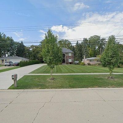 34655 Koch Ave, Sterling Heights, MI 48310