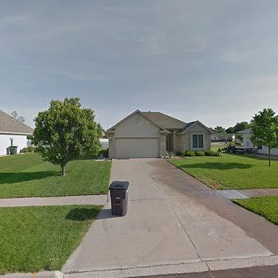 3514 W 7 Th St, Hastings, NE 68901