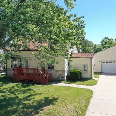 3526 S 83 Rd St, Milwaukee, WI 53220