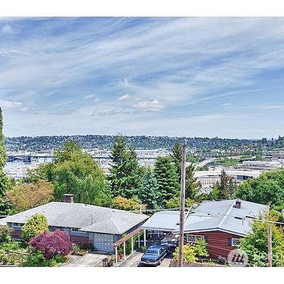 3601 24 Th Ave W #402, Seattle, WA 98199