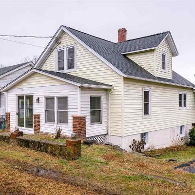 465 N Winchester Ave, Waynesboro, VA 22980