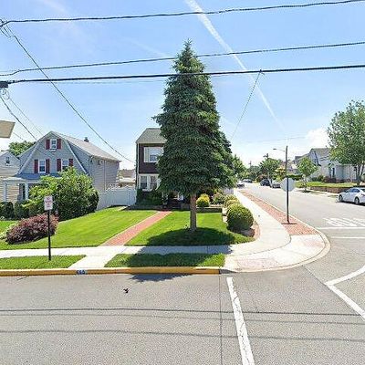 466 Windsor Rd, Wood Ridge, NJ 07075