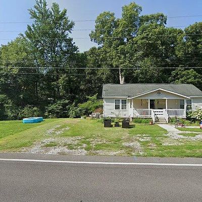 4715 Benton Rd, Paducah, KY 42003