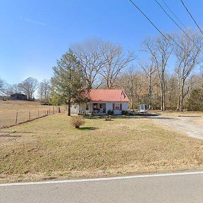 477 Old Lincoln Rd, Fayetteville, TN 37334